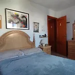 Habitaciones Privadas Con Cama Doble En Sevilla